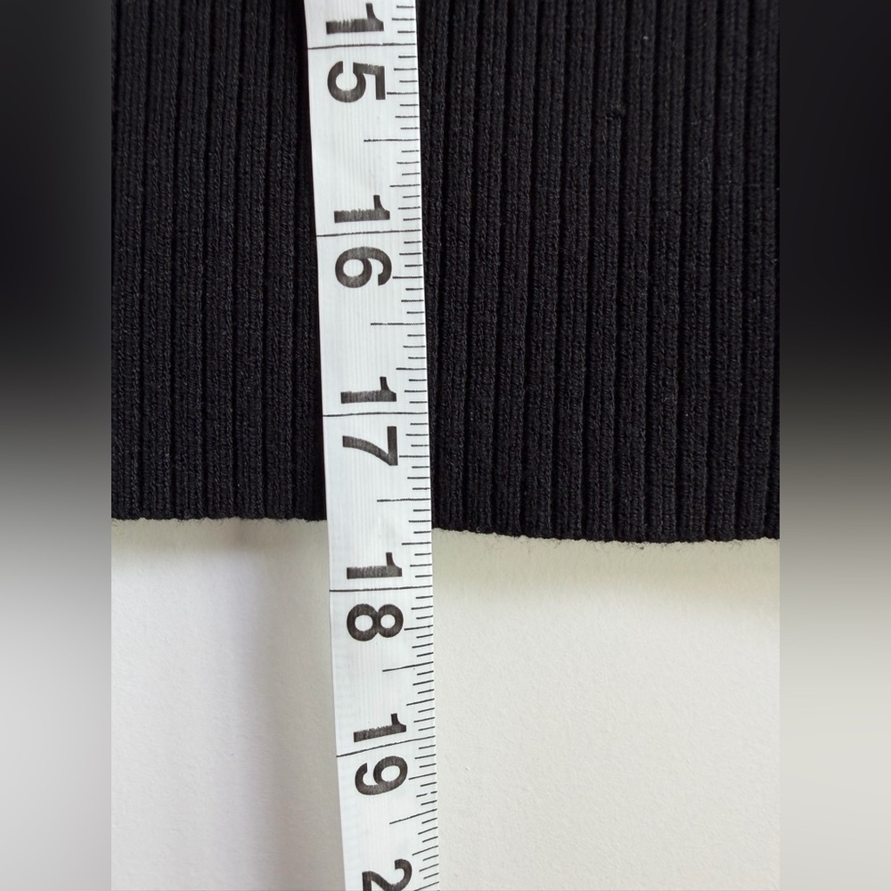 Bailey 44 Black Ribbed Short Sleeve Top - Picture 4 of 6